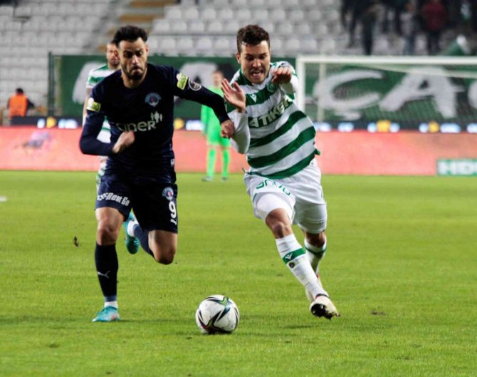 Spor Toto Süper Lig: Konyaspor: 2 - Kasımpaşa: 1 (İ̇lk Yarı)