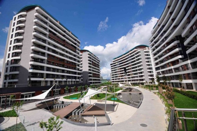 Antalya’da Ocak Ayında 914 Yabancı Konut Sahibi Oldu