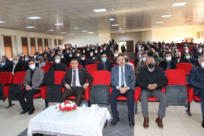 Erciş’te "Yks Süreci Ve Başarıda Ailenin Rolü” Programı