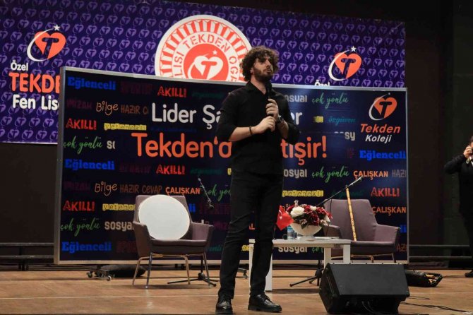 Hakan Mengüç Tekden Lisesi’nde