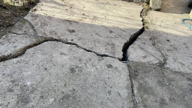 Osb Çevresinde Yaşanan Çatlaklar Mahalleliyi Korkuttu