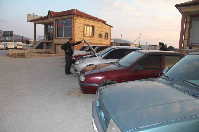 İ̇kinci El Araç Piyasası Son 30 Yılın En Durgun Dönemini Yaşıyor