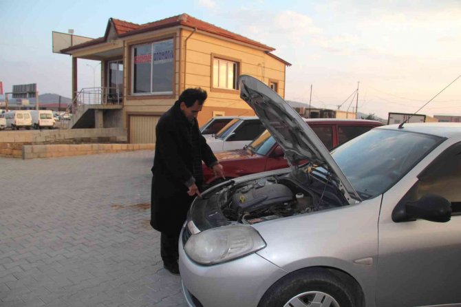 İ̇kinci El Araç Piyasası Son 30 Yılın En Durgun Dönemini Yaşıyor