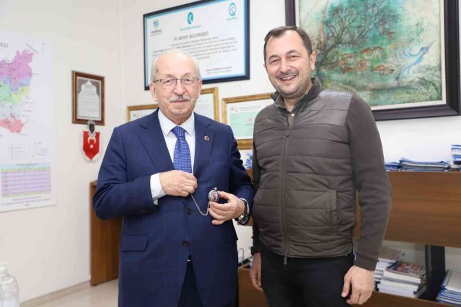 Ak Parti İle Chp Arasında Buzları Eriten Sürpriz