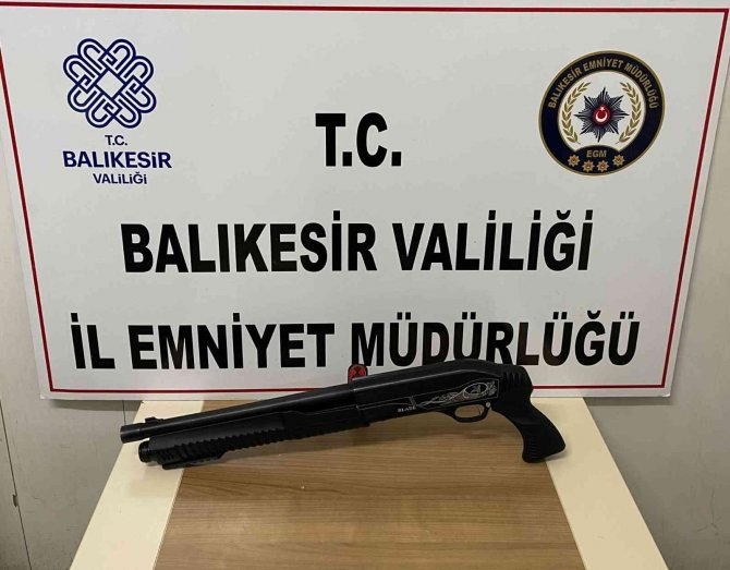 Balıkesir’de Aranan 30 Kişi Yakalandı
