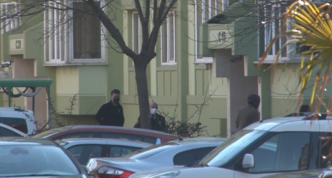 Beylikdüzü’nde Kan Donduran Olay: 3 Yaşındaki Oğlunun Boğazını Kesti