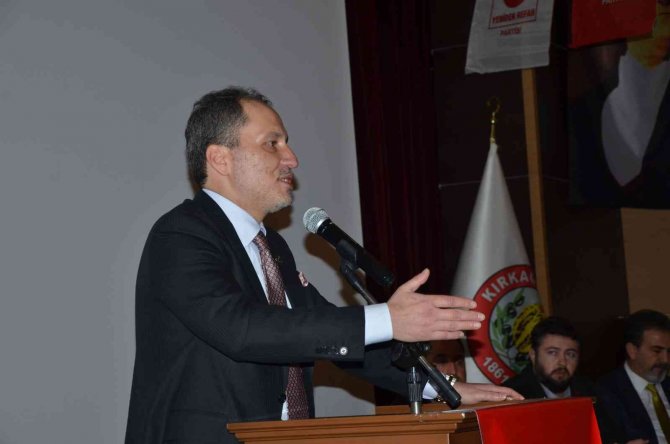 Erbakan, Kırkağaç’ta Kongreye Katıldı