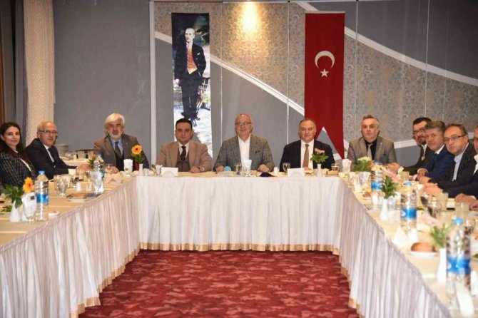 Cumhur İ̇ttifakından Manisa’da İstişare Toplantısı