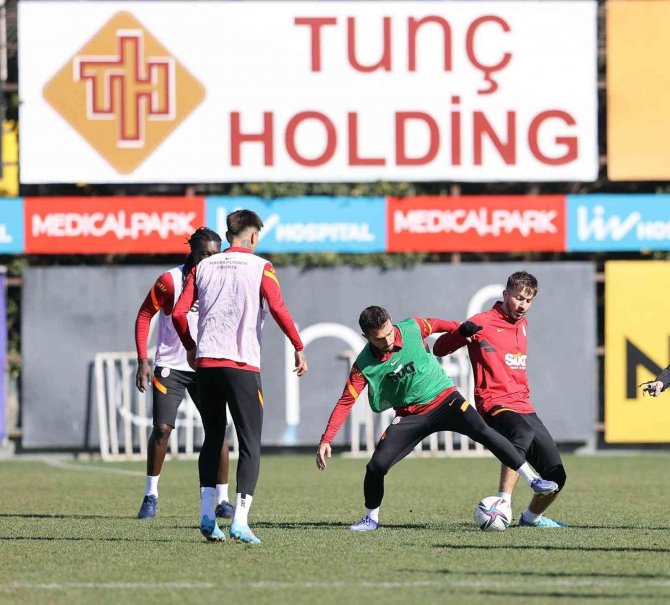 Galatasaray, Göztepe Maçı Hazırlıklarına Devam Etti