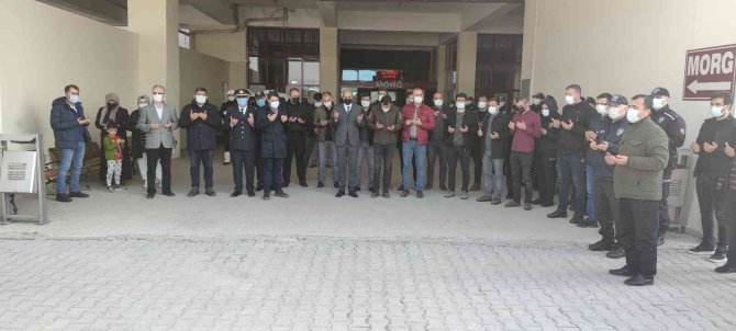 Görevi Başında Rahatsızlanıp Ölen Polis Memuru Dualarla Memleketi Şanlıurfa’ya Gönderildi