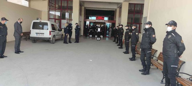 Görevi Başında Rahatsızlanıp Ölen Polis Memuru Dualarla Memleketi Şanlıurfa’ya Gönderildi