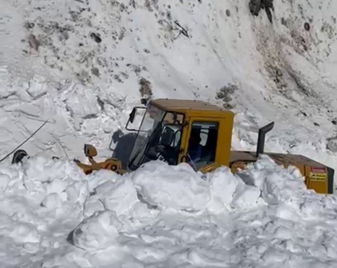 Esendere’de Çığ Düştü