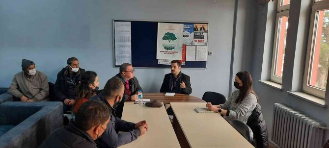 Kaymakam Karadağ Öğrenci Velileriyle Bir Araya Geldi