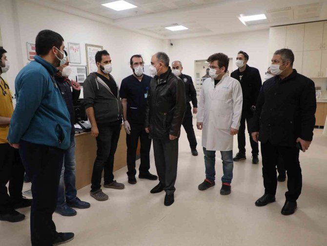 Konya Valisi Özkan’dan Otobüs Kazasında Yaralananlara Ziyaret