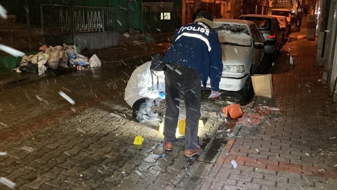 Bıçaklanan Alkollü Şahıs Ağır Yaralandı
