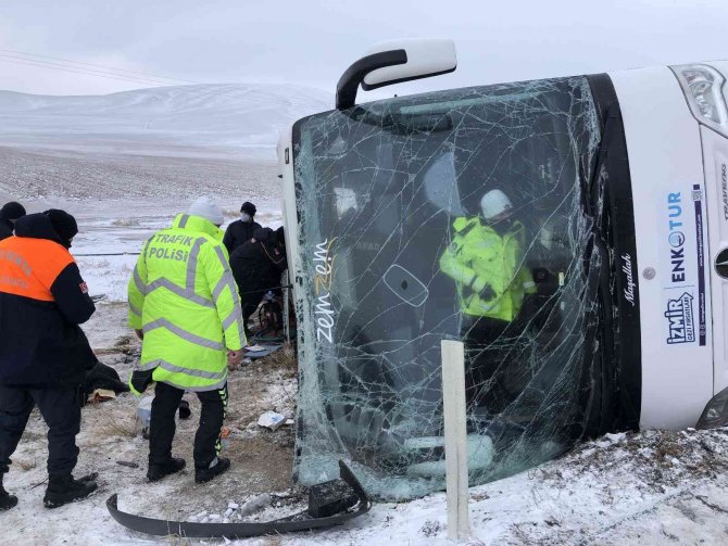 Konya’daki Tur Otobüsü Kazası: 6 Ölü, 41 Yaralı