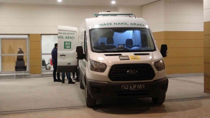 Tur Otobüsü Kazasında Hayatını Kaybedenlerin Cenazeleri Yakınlarına Teslim Edildi