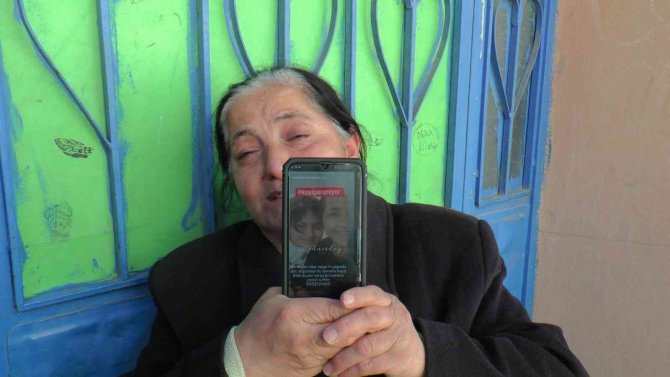 Maltepe’de “Kursa Gideceğim” Diyerek Evden Çıkan 14 Yaşındaki Kız Kayıplara Karıştı