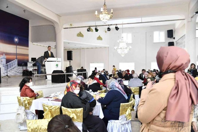 Başkan Köse Lalahanlı Kadınlarla Bir Araya Geldi