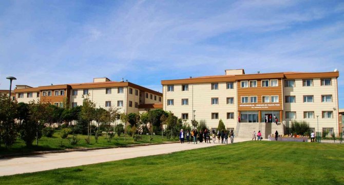 Nevü Mühendislik-mimarlık Fakültesi’ne Profesör Ataması Yapıldı