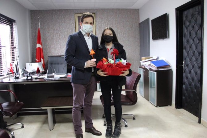 Öğrencilerden Evliya Çelebi Eğitim Ve Araştırma Hastanesi’ne Anlamlı Ziyaret