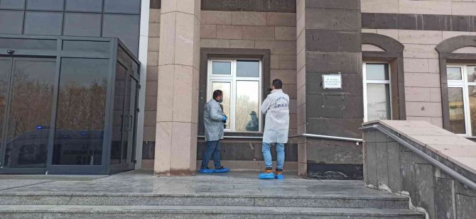 Polis Memuru Görevi Başında Hayatını Kaybetti