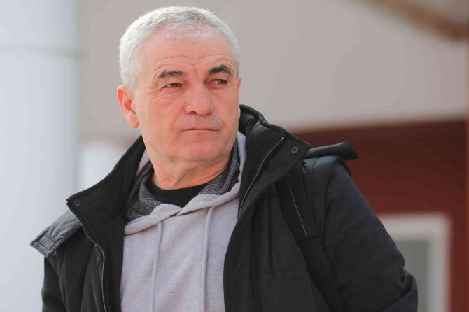 Sivasspor Kafilesi İ̇stanbul’a Geldi