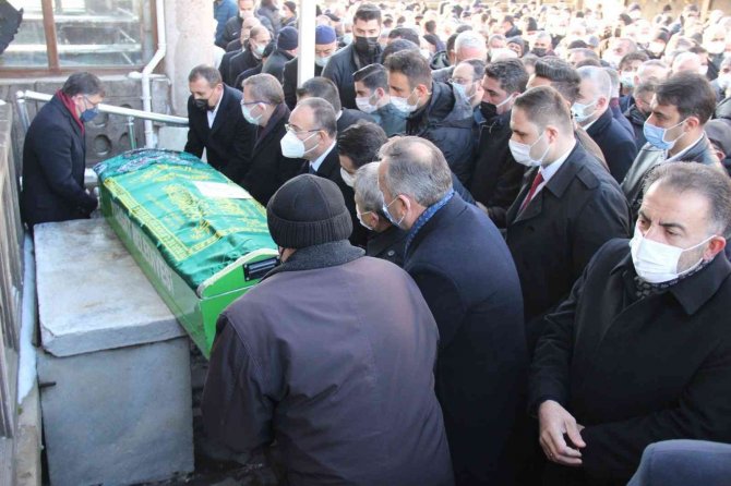 Bakan Bozdağ, Yozgat’ta Cenaze Törenine Katıldı