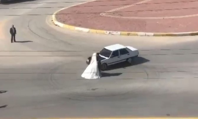 Antalya’da Gelin İle Damadın Etrafında Tehlikeli Drift