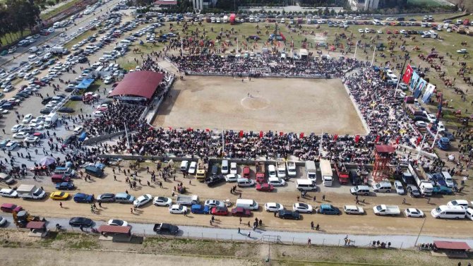 Nazilli’de 180 Pehlivan Devenin Güreşini 20 Bin Vatandaş İzledi