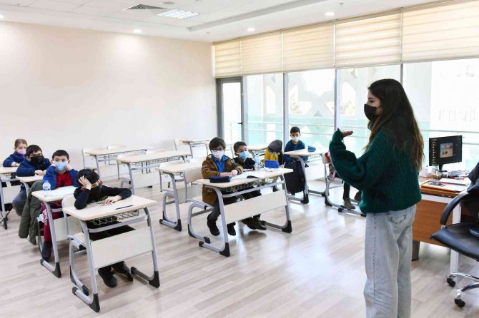 Ankara Büyükşehir Belediyesinden Ücretsiz Yabancı Dil Eğitimi