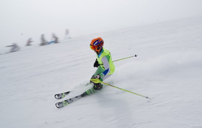 Çek Kış Spor Günleri Erciyes Kayak Merkezi’nde Düzenlendi