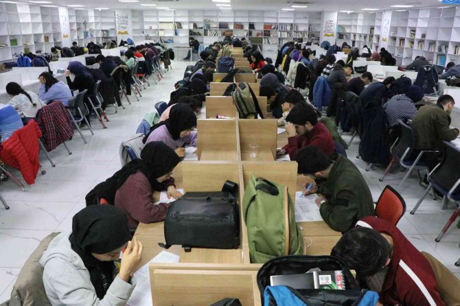 Haliliye’de Öğrencilere Deneme Sınavı