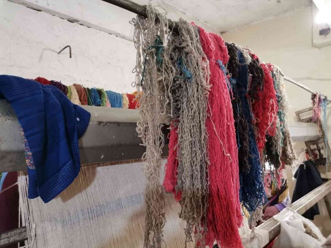 Anadolu Motifli Halılar Yabancıların Gözdesi