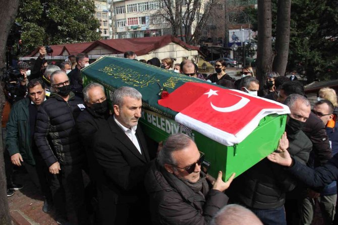 Saldırıya Uğrayan Gazeteci Güngör Arslan Son Yolculuğuna Uğurlandı