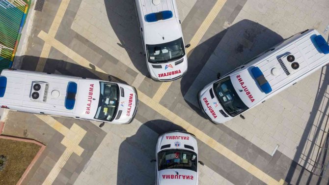 Mersin Büyükşehir Belediyesinden ’Ambulans’ Hizmeti