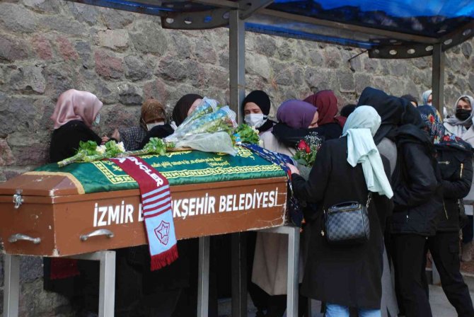 Milli Sporcu Nazan, Son Yolculuğuna Uğurlandı