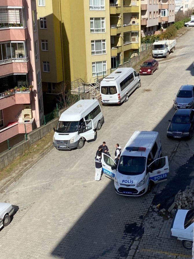 Düzce’de Tartıştığı Kadını Silahla Vurdu