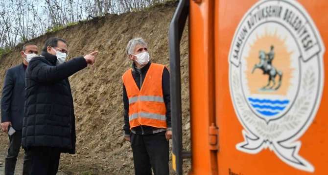 30 Mahalleyi Birbirine Bağlayan Yol Yenileniyor