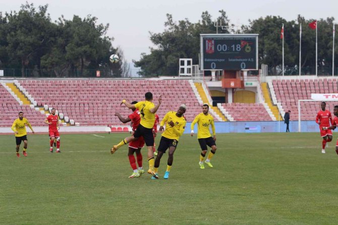 Spor Toto 1. Lig: Balıkesirspor: 1 - İ̇stanbulspor: 3