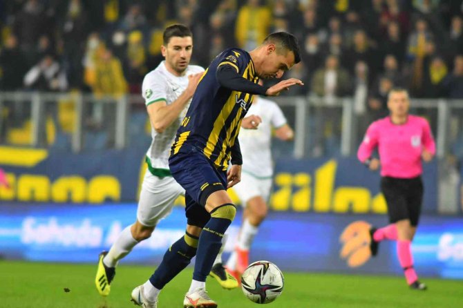 Spor Toto 1. Lig: Mke Ankaragücü: 2 - Bursaspor: 1