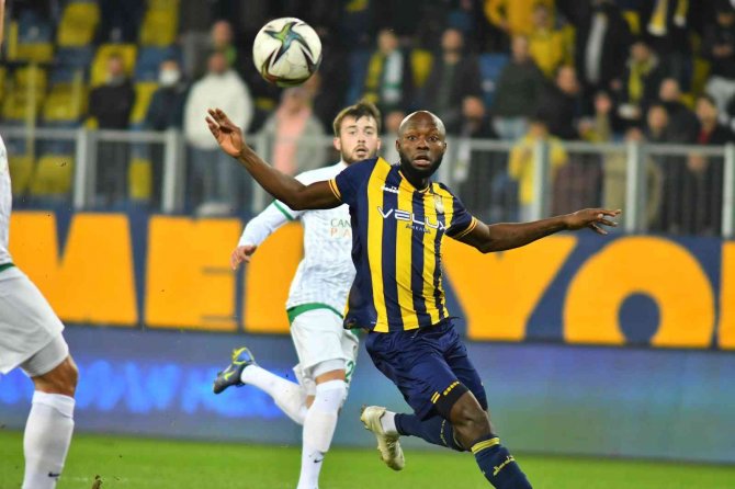 Spor Toto 1. Lig: Mke Ankaragücü: 2 - Bursaspor: 1