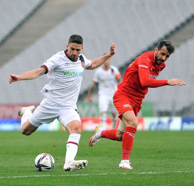 Spor Toto Süper Lig: Fatih Karagümrük: 1 - Dg Sivasspor: 0 (Maç Sonucu)