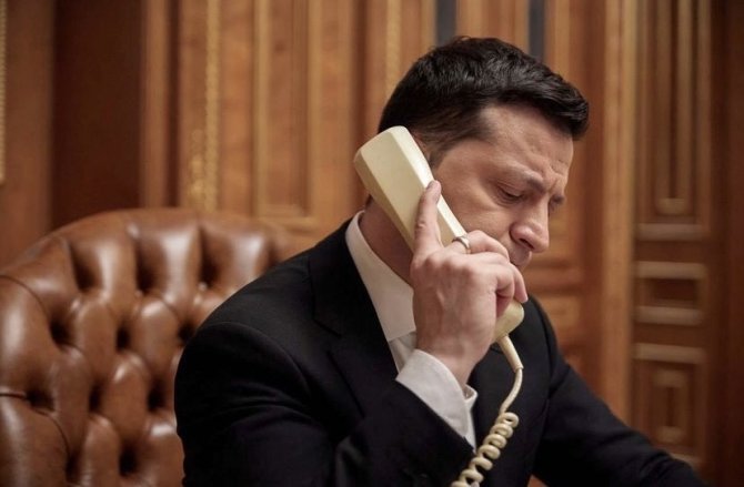 Zelenskiy Ve Macron, Son 24 Saatte 2 Kez Telefonla Görüştü