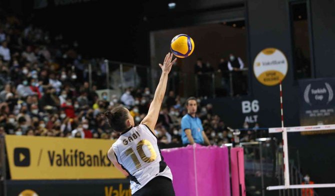 Vakıfbank’tan Üst Üste 20. Galibiyet