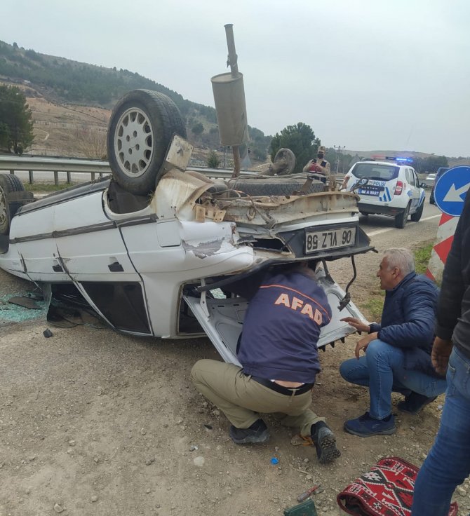Adıyaman’da İki Otomobil Çarpıştı: 4 Yaralı