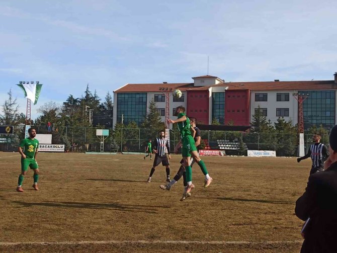 Şuhut Belediye Hisarspor:0-susuz Belediye Spor:1