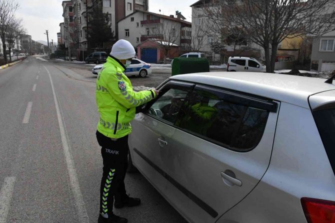 Aksaray’da Trafikte Olumsuzluklara Karşı Denetimler Sürüyor