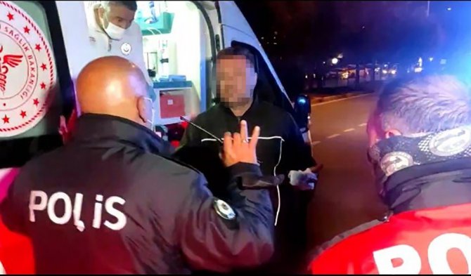 İ̇ki Arkadaşın Alkol Masasındaki Kavgası Cinayetle Bitti
