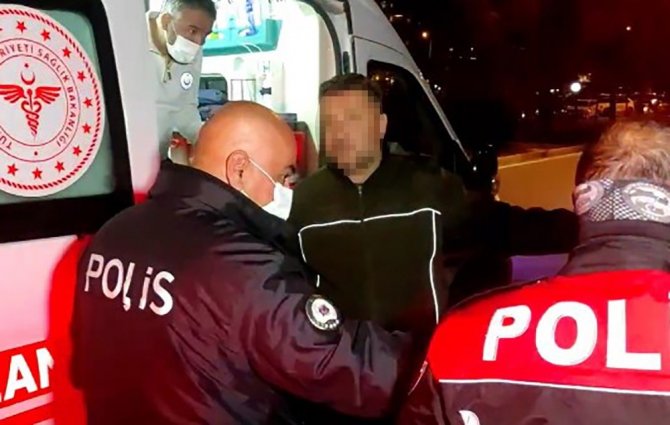Alkol Masasında Silahlı Saldırıda Hayatını Kaybeden Kişinin Cenazesi Ailesine Teslim Edildi